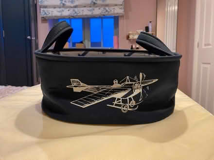 Photo of free Aeroplane basket (St John’s, WR2) #1
