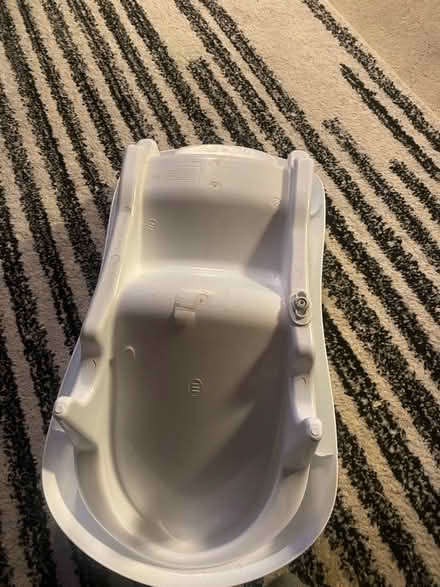 Photo of free Toddler bathtub (Derwood) #4