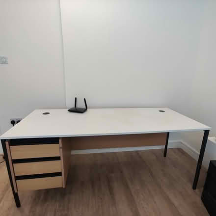 Photo of free Large desk 179cm by 75cm (LE8) #1