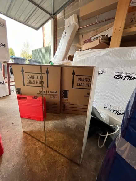 Photo of free Wall mounted bathroom cabinet and mirror (Scriven HG5) #3