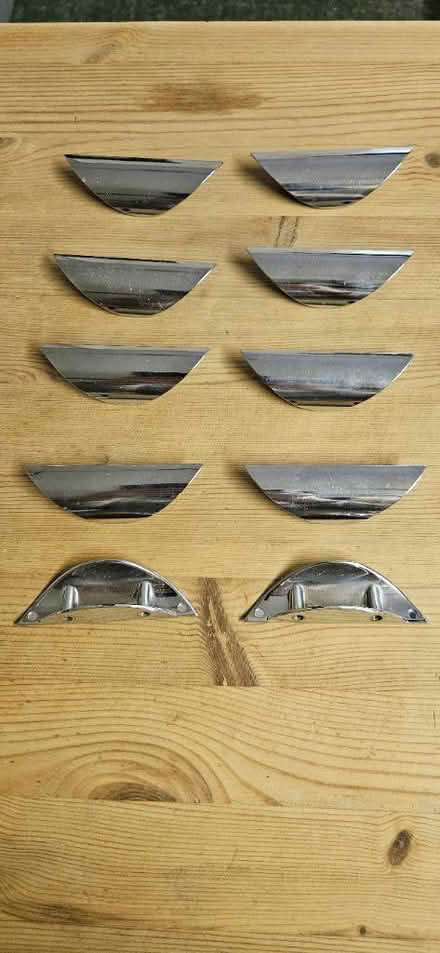 Photo of free Cabinet handles (Leatherhead) #1