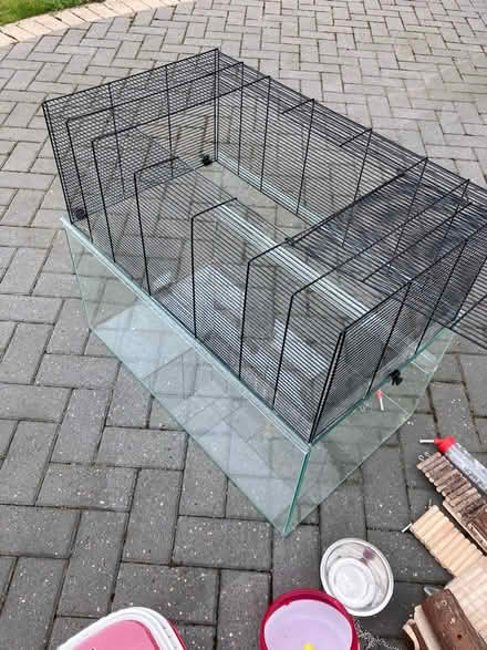 Photo of free Large Gerbil/Hamster/Mouse cage (Berkhamsted, HP4) #1