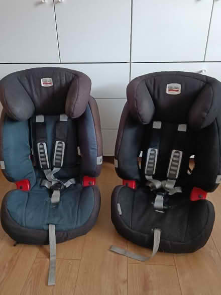 Photo of free 2 x Britax Romer Evolva child seat (Winnersh RG41) #1