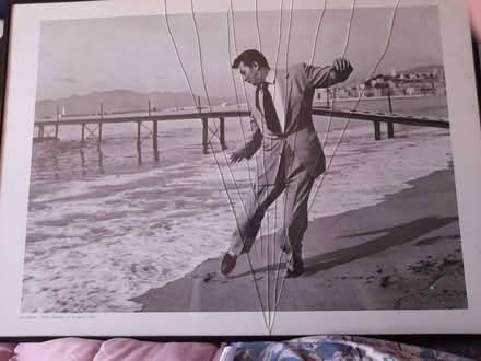 Photo of free Robert Mitchum 1954. (Otford TN14) #1