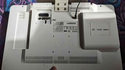 Photo of free TV with integrated DVD player (N11 Friern Barnet) #2