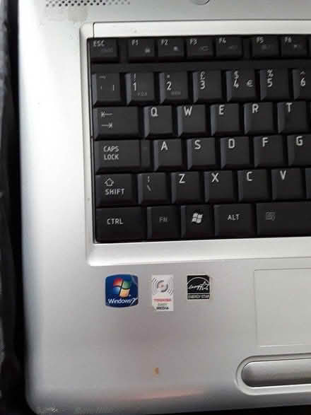 Photo of free 2 x laptops window 7 (Tottenham N17) #4