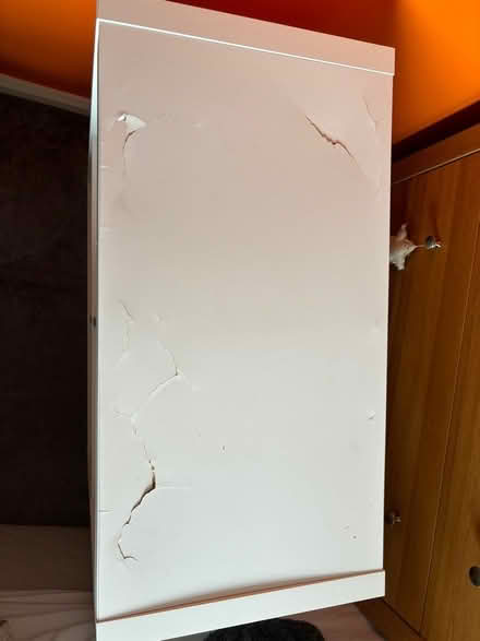 Photo of free IKEA KAllax 4 unit. Damaged top (Enderby LE19) #3