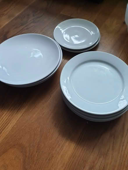 Photo of free Various plates & shallow bols (Middleyard GL10) #1