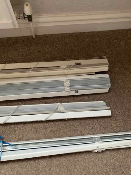 Photo of free Venetian blinds (HR1 northern edge of Hereford) #1