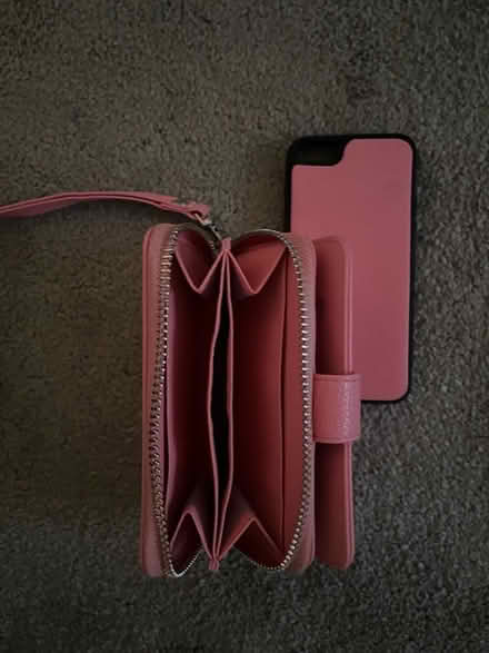 Photo of free Purse and phone case (Waterlooville PO7) #2