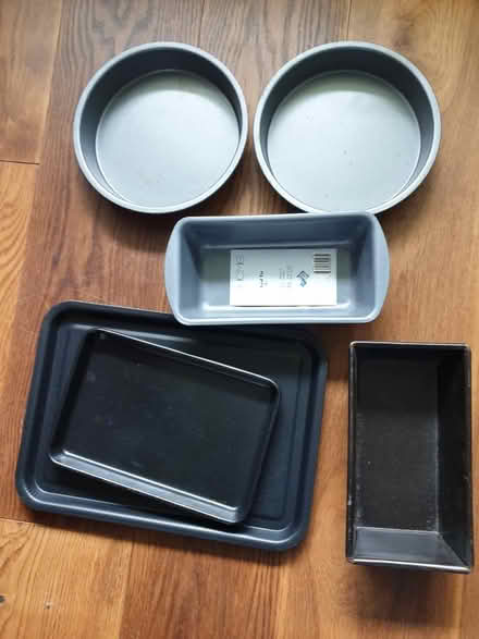 Photo of free Saucepans and baking trays (Middleyard GL10) #2