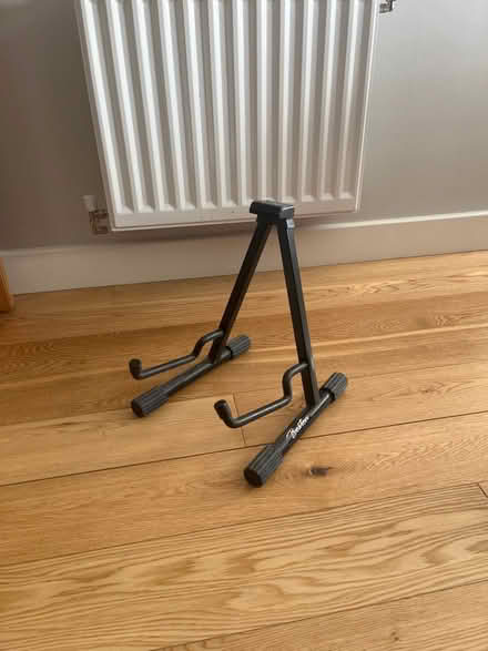 Photo of free Guitar stand (Bath, BA2 (Riverside)) #1