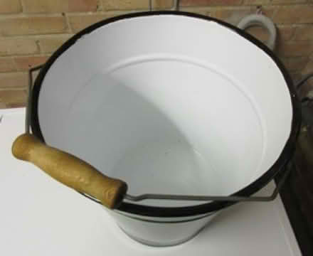 Photo of free Large, enamelled bucket (Little Heath RG31) #2