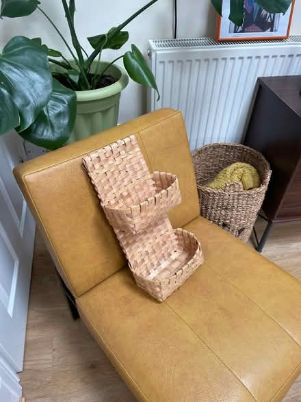 Photo of free Wall hanging basket (Finsbury Park) #1