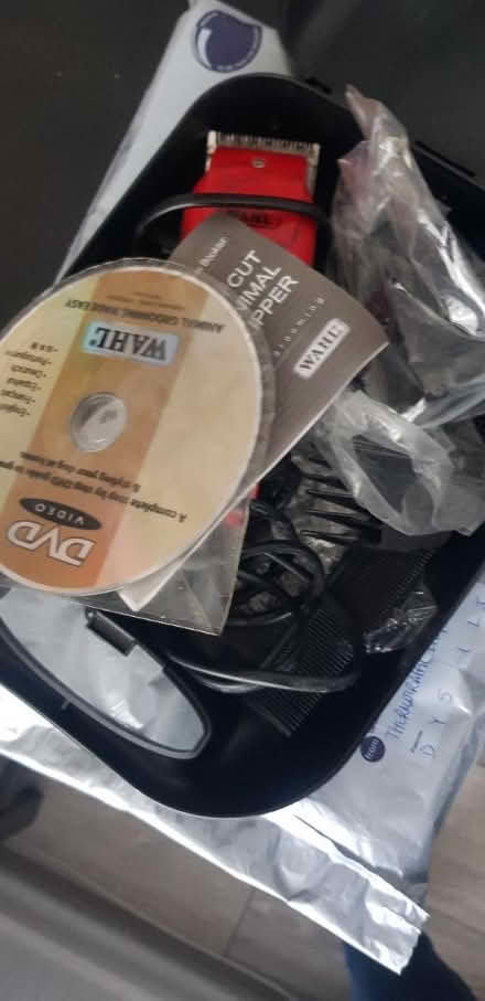 Photo of free wahl pet clippers (Dukinfield) #3