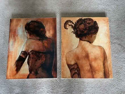 Photo of free Set of two canvas prints (Warfield, Bracknell, RG42) #1