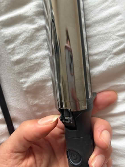 Photo of free Ghd tongs that work but broken bit (Barnet) #4