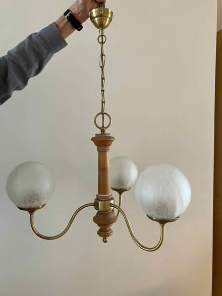 Photo of free ceiling light: wood/brass with crackle glass. (West Hill BN1) #2