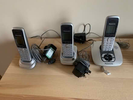 Photo of free Panasonic cordless phones (DECT) (Denmead PO7) #1