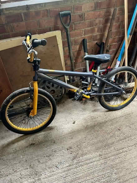 Photo of free bikes (Rayners Lane HA2) #2