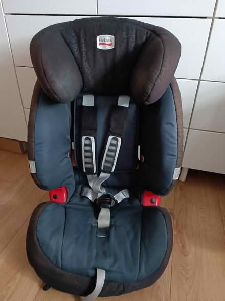 Photo of free 2 x Britax Romer Evolva child seat (Winnersh RG41) #2