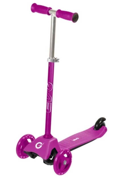 Photo of Toddler's 3 Wheeled Scooter (CT11) #1