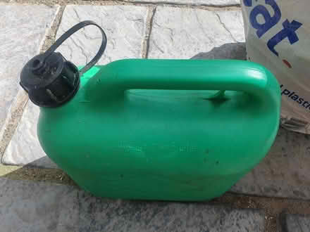 Photo of free Petrol container 5l (Thorne, Doncaster DN8 5) #1