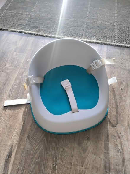 Photo of free Prince Lionheart Booster Seat (South Queensferry EH30) #2