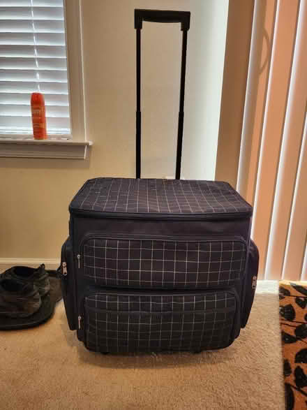 Photo of free Roller bag (Upper Marlboro) #1