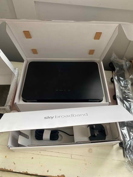 Photo of free Sky wifi box (Archway N19) #2