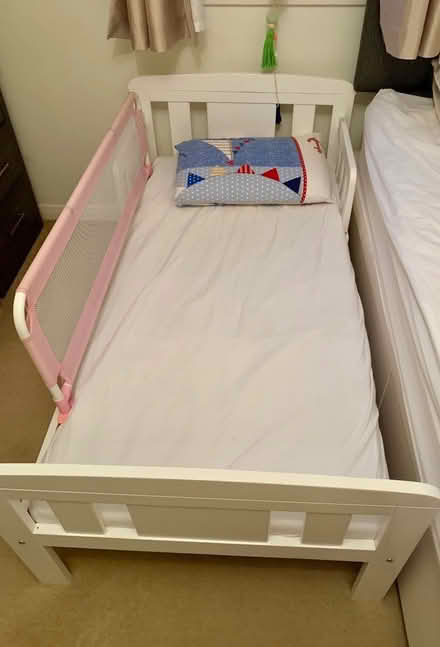 Photo of free Child’s cot (Fountainbridge EH11) #1