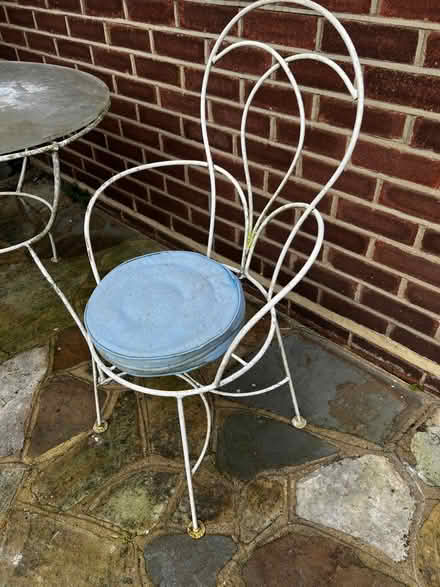 Photo of free Patio furniture (Twickenham) #3