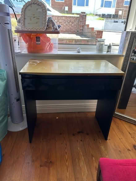 Photo of free Black Desk with Drawer (BN2) #2