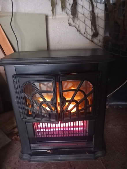 Photo of free D simplex cast iron heating stove (Halifax) #1