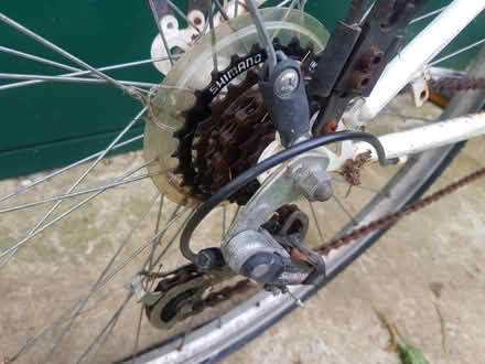 Photo of free Women's Bike - for parts or fix (Northfields, Ealing W5) #4