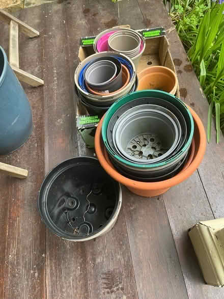 Photo of free Plant pots (OX1) #1