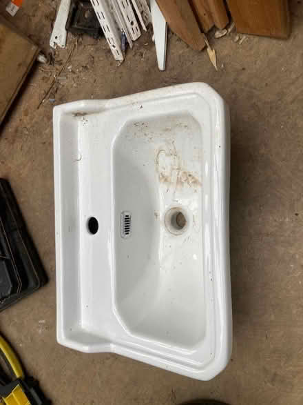 Photo of free Basin (Weston) #1