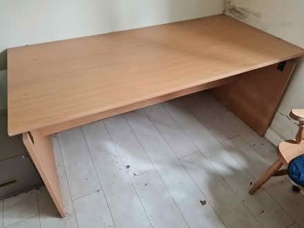 Photo of free Desk 165cm x 80cm (Ashtead) #1