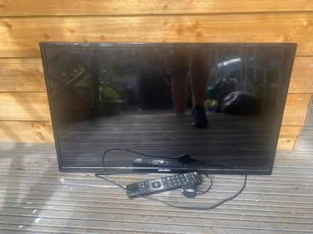 Photo of free Television (Ebley GL5) #1