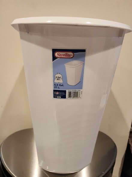 Photo of free Trash cans with trashbags (Upper Marlboro) #2