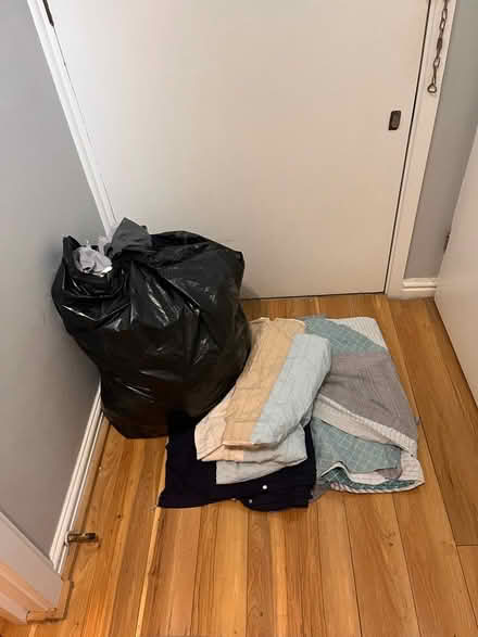 Photo of free Double bed quit sets (Hackney E5) #2