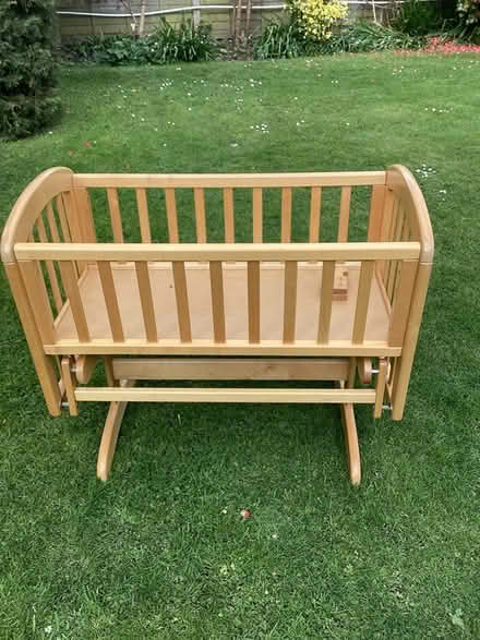 Photo of free Gliding crib (ME13) #1