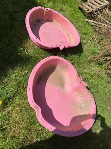 Photo of free 2 x paddling pools/sandpits (Boreham Street) #1
