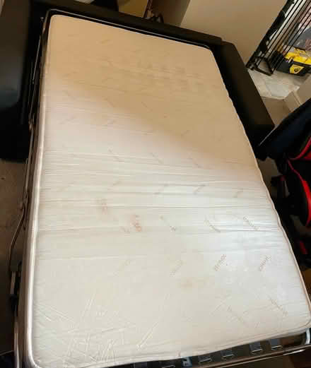 Photo of free Sofa bed with Hypnos Mattress (CH43) #3
