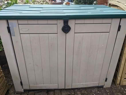 Photo of free Garden storage unit (Horsham RH12) #1