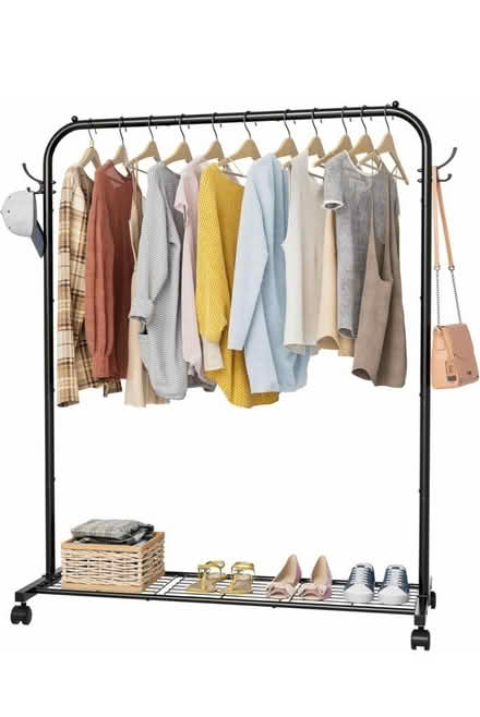 Photo of Clothes hanging rail (GU21 4) #1
