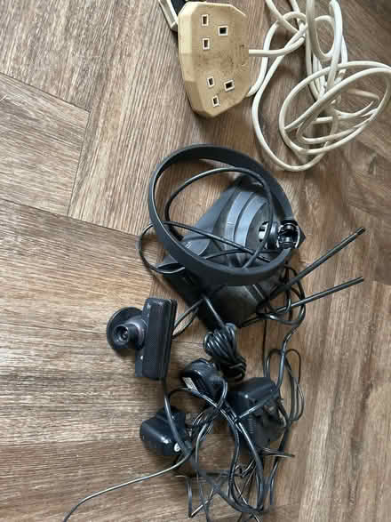 Photo of free Various bits (Hatfield) #1