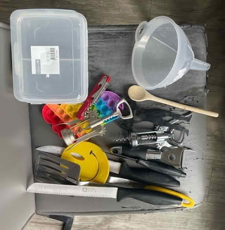 Photo of free Kitchen Bits (SW17) #1