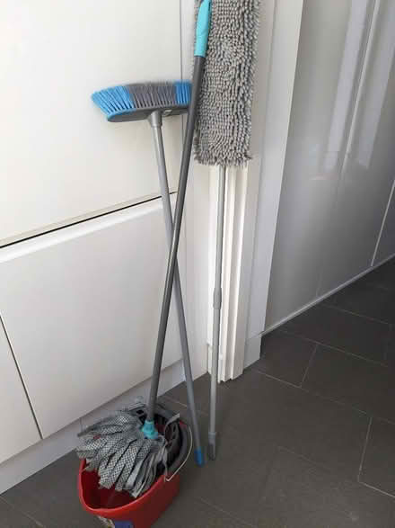 Photo of free Pedal bins, mop, bucket and brushes (Scotstounhill G13) #3