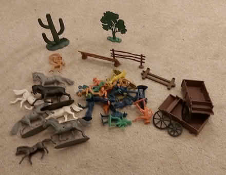 Photo of free Plastic Playsets (Great Wakering SS3) #2